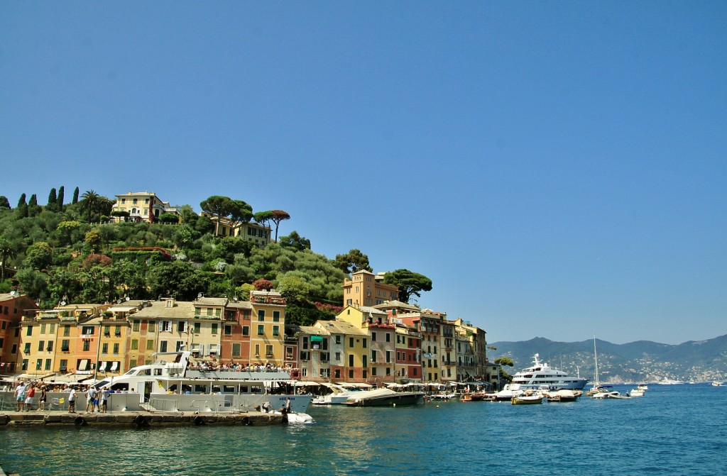 Foto: Vista del pueblo - Portofino (Liguria), Italia