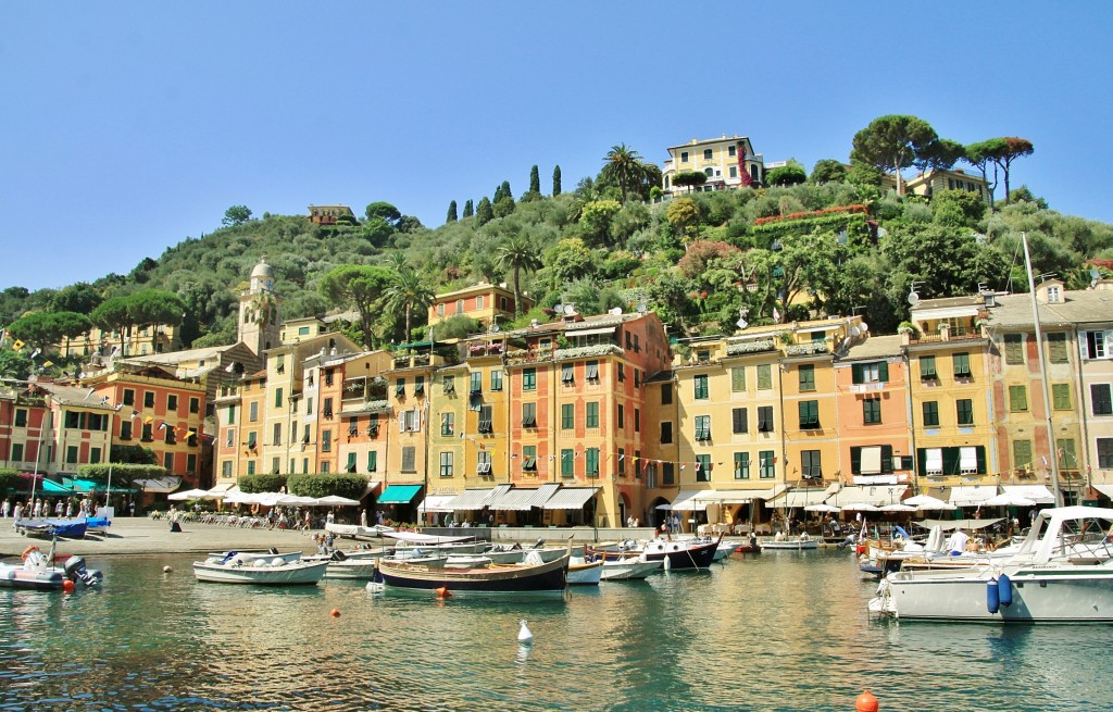 Foto: Vista del pueblo - Portofino (Liguria), Italia