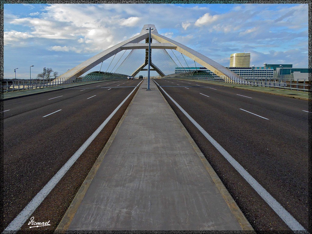 Foto: 150213-01 PUENTE 3er MILENIO - Zaragoza (Aragón), España