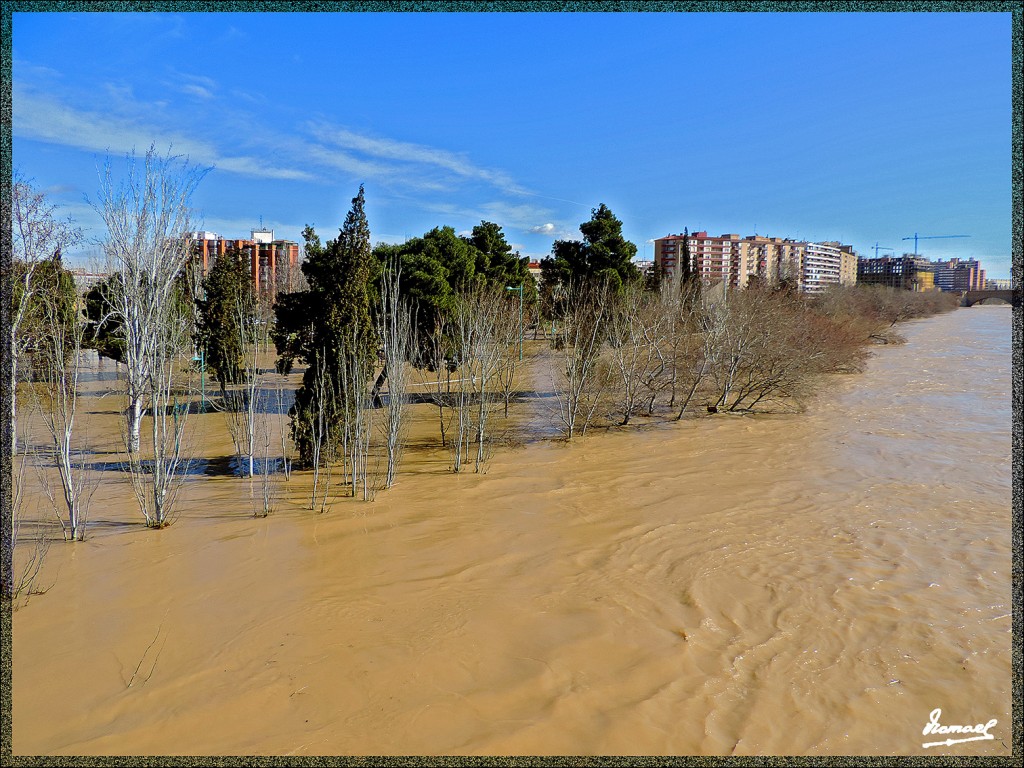 Foto: 150302-56 EBRo ENTRE PUENTES - Zaragoza (Aragón), España