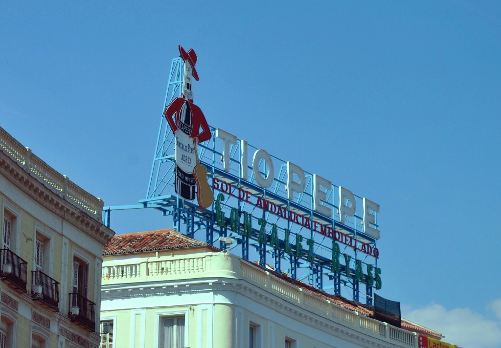 Foto: Anuncio Puerta del Sol - Madrid (Comunidad de Madrid), España