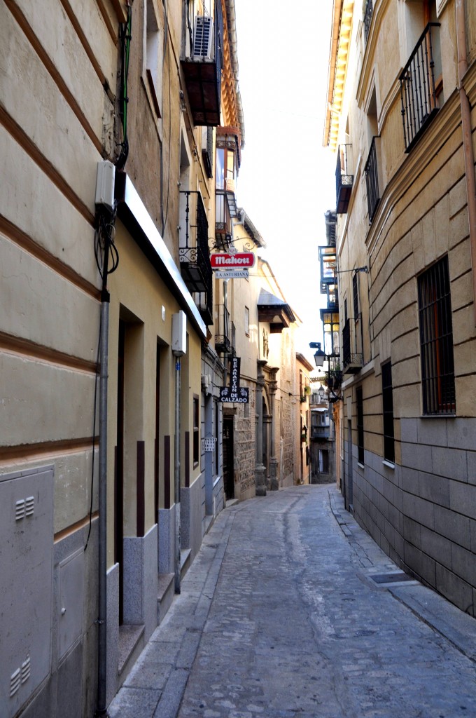 Foto: Callejuelas tipicas - Toledo (Castilla La Mancha), España