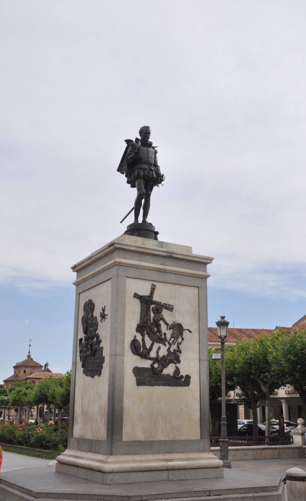 Foto: Monumento a Cervantes - Alcala de Henares (Madrid), España