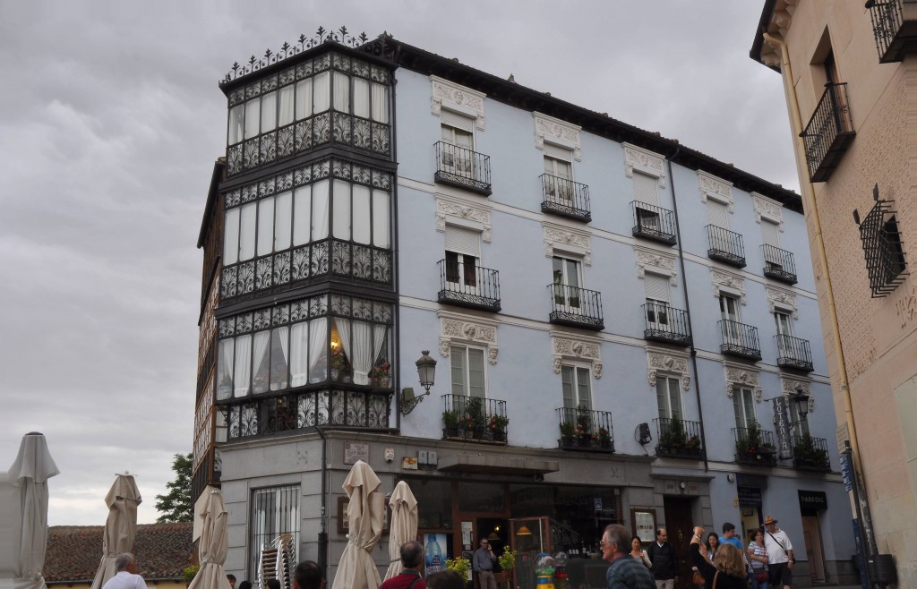 Foto: Chaflan calle principal - Segovia (Castilla y León), España