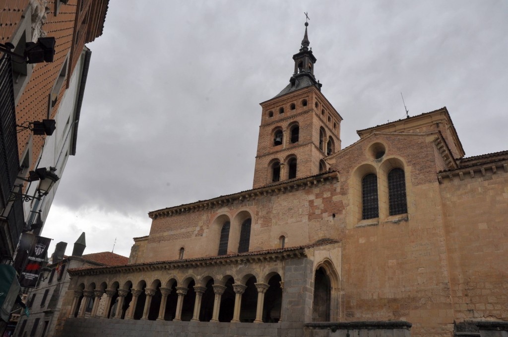 Foto: Plaza de la iglesia - Segovia (Castilla y León), España