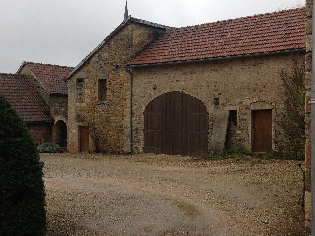 Foto de Poully En Auxiois, Francia