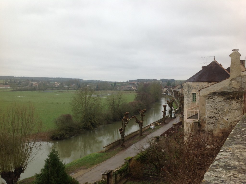 Foto de Noyers, Francia