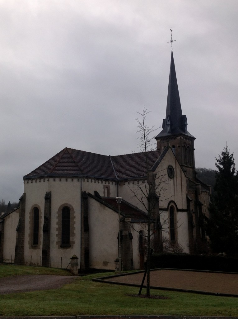 Foto de Poully En Auxiois, Francia