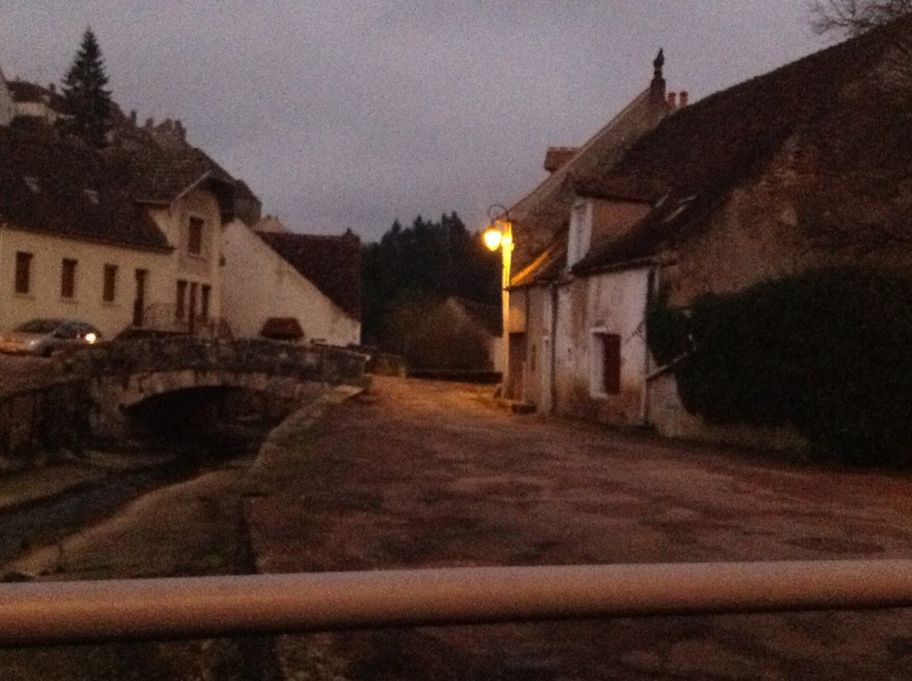 Foto de Semur En Auxoois, Francia