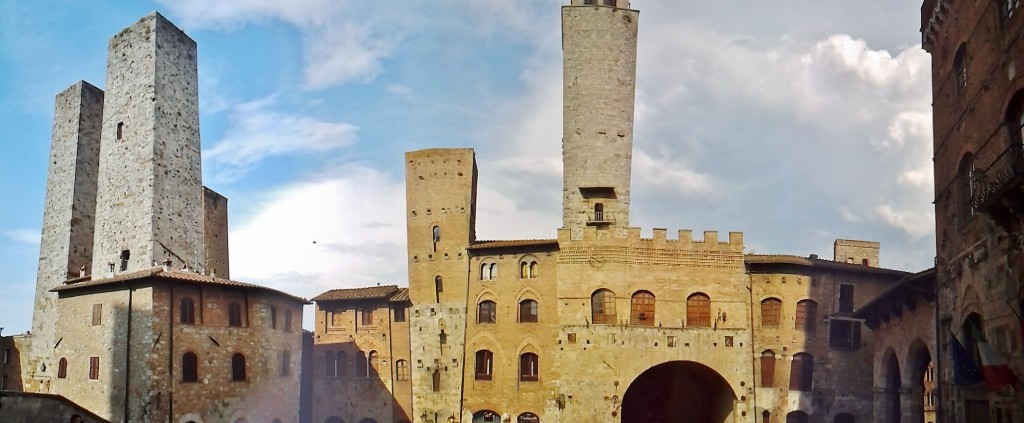 Foto: Centro historico - San Gimignano (Tuscany), Italia