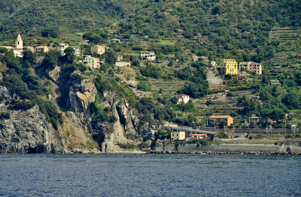 Foto: Navegando - Vernazza (Liguria), Italia