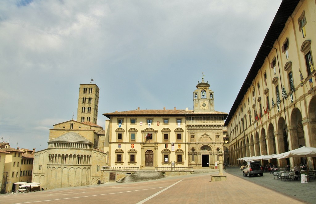 Foto: Plaza Grande - Arezzo (Tuscany), Italia