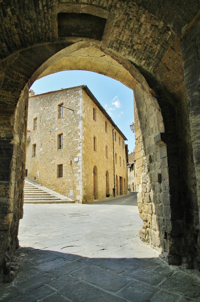 Foto: Puerta de la muralla - San Quirico d´Orcia (Tuscany), Italia