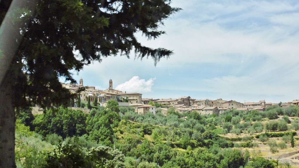 Foto: Vista del pueblo - Montalcino (Tuscany), Italia