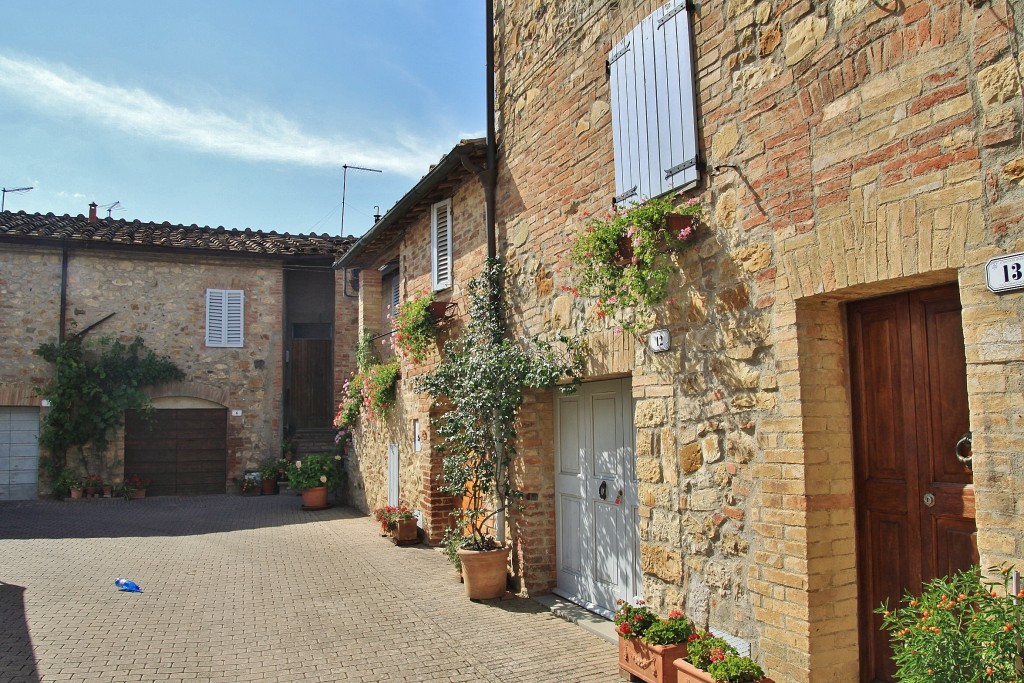 Foto: Interior de la muralla - Murlo (Tuscany), Italia