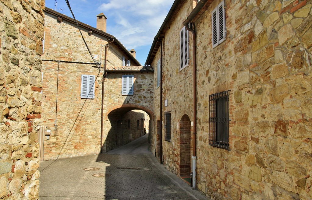 Foto: Interior de la muralla - Murlo (Tuscany), Italia