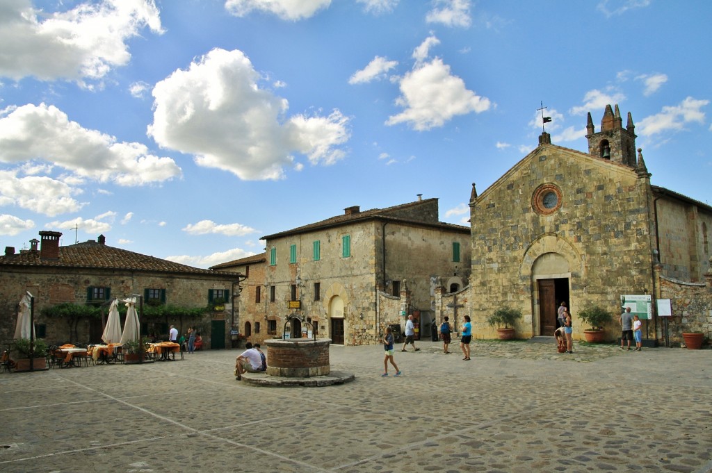 Foto: Recinto amurallado - Monteriggioni (Tuscany), Italia