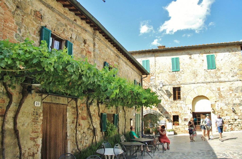 Foto: Recinto amurallado - Monteriggioni (Tuscany), Italia