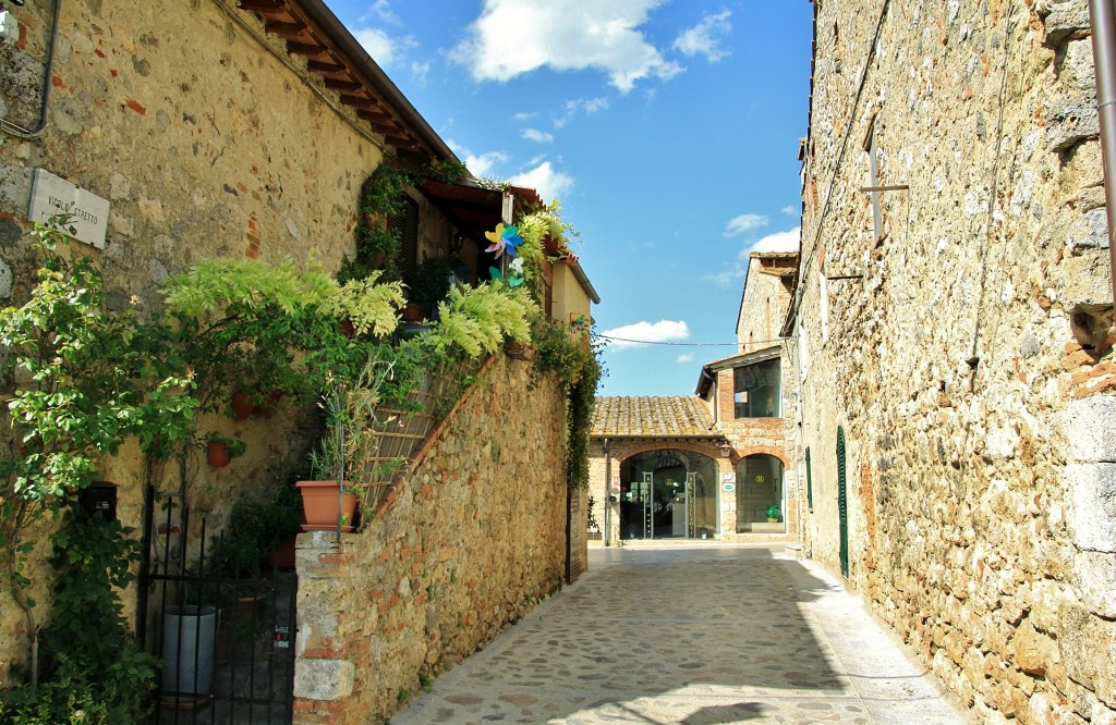 Foto: Recinto amurallado - Monteriggioni (Tuscany), Italia