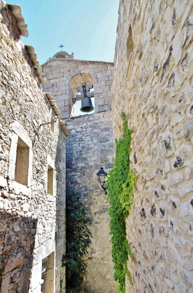 Foto: Recinto amurallado - Palazuelos (Guadalajara), España