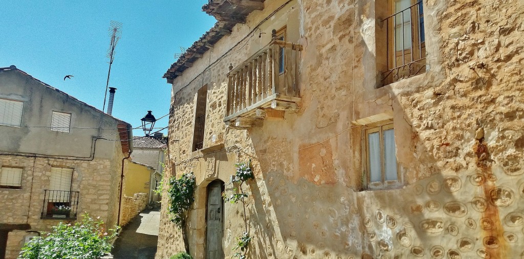 Foto: Recinto amurallado - Palazuelos (Guadalajara), España