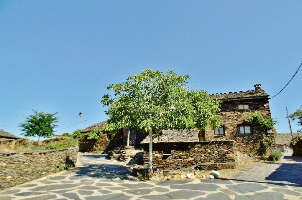 Foto: Vista del pueblo - Roblelacasa (Guadalajara), España