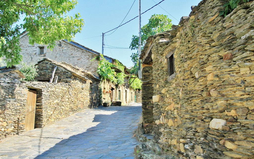 Foto: Vista del pueblo - Roblelacasa (Guadalajara), España