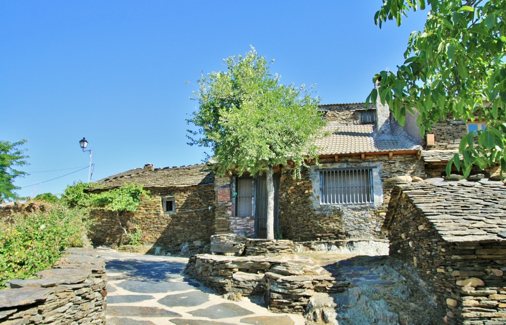 Foto: Vista del pueblo - Roblelacasa (Guadalajara), España