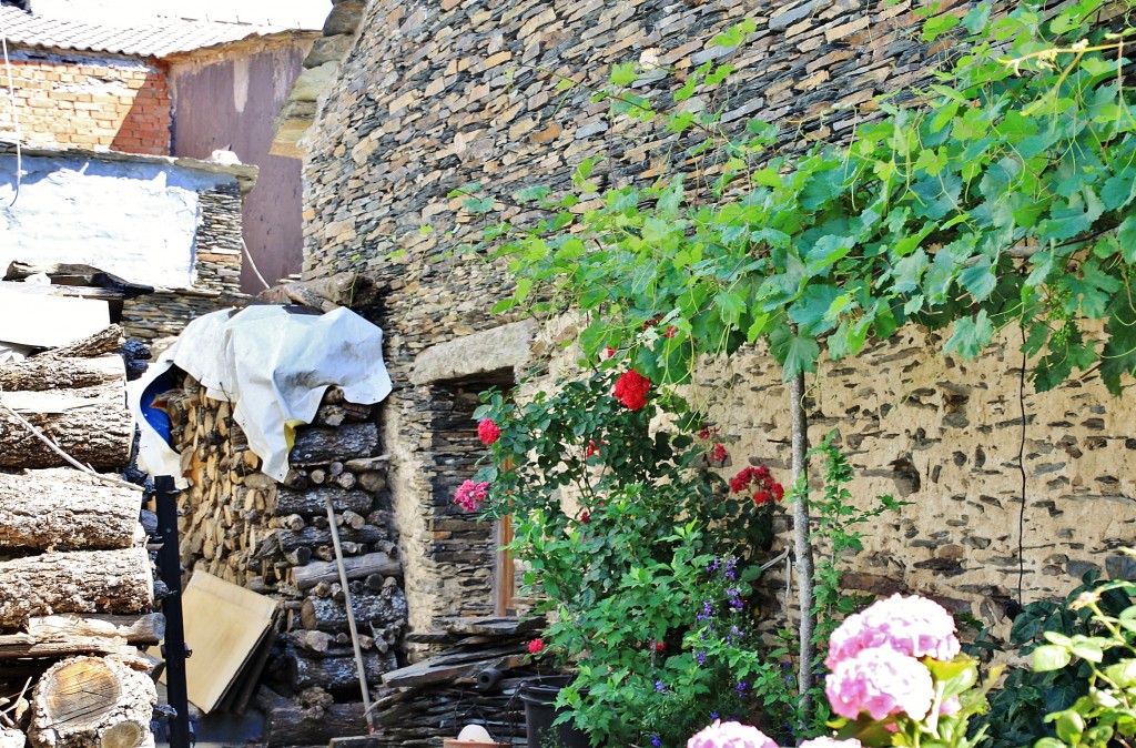 Foto: Vista del pueblo - Majaelrayo (Guadalajara), España