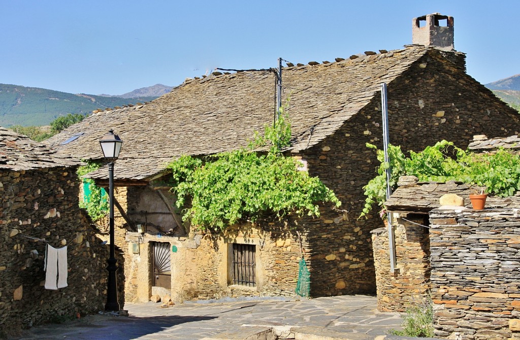 Foto: Vista del pueblo - Roblelacasa (Guadalajara), España