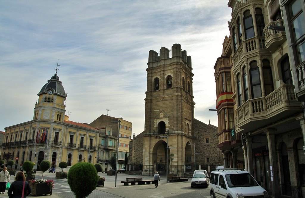 Foto: Plaza Mayor - La Bañeza (León), España