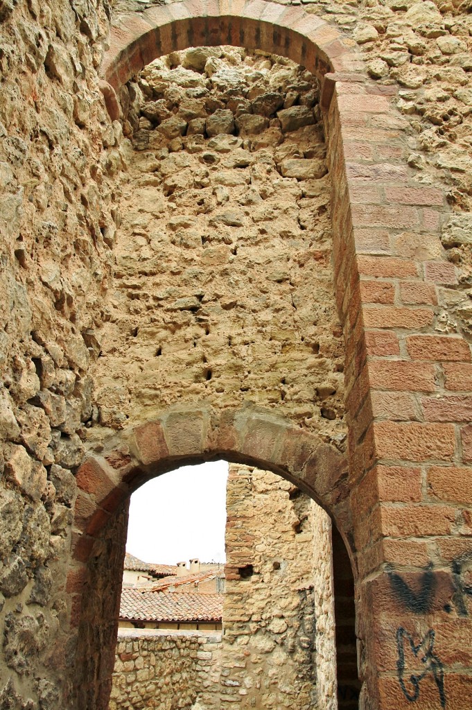 Foto: Puerta de la muralla - Molina de Aragón (Guadalajara), España