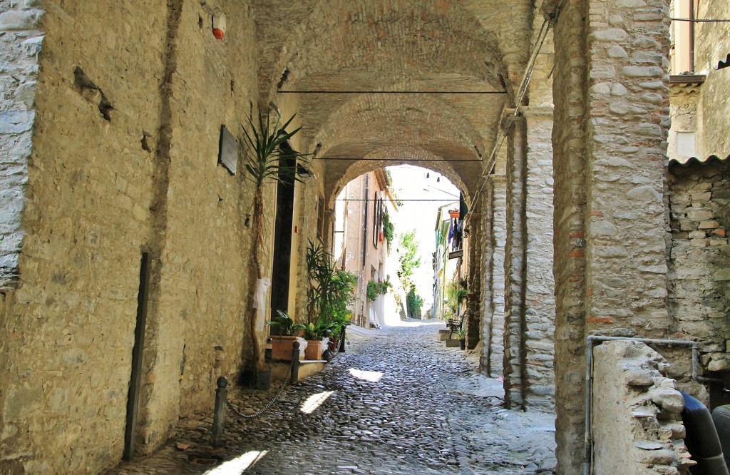 Foto: Centro histórico - Taggia (Liguria), Italia