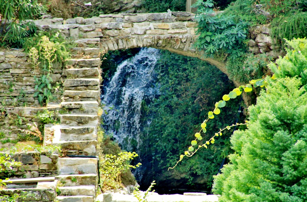 Foto: Puente medieval - Badalucco (Liguria), Italia