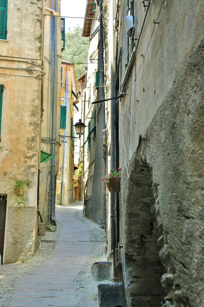 Foto: Centro histórico - Badalucco (Liguria), Italia