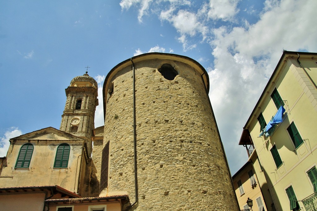 Foto: Centro histórico - Badalucco (Liguria), Italia