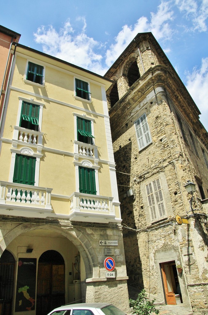 Foto: Centro histórico - Badalucco (Liguria), Italia