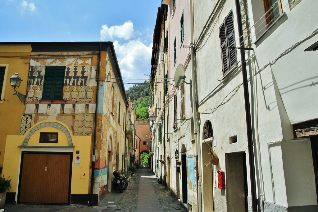 Foto: Centro histórico - Badalucco (Liguria), Italia