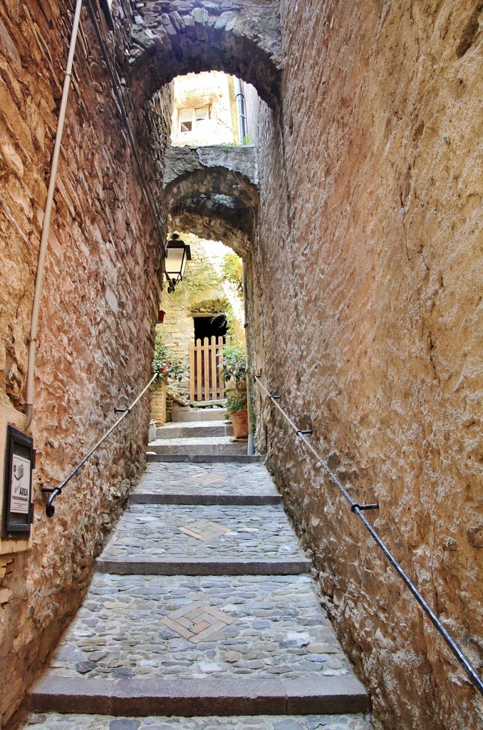 Foto: Centro histórico - Badalucco (Liguria), Italia