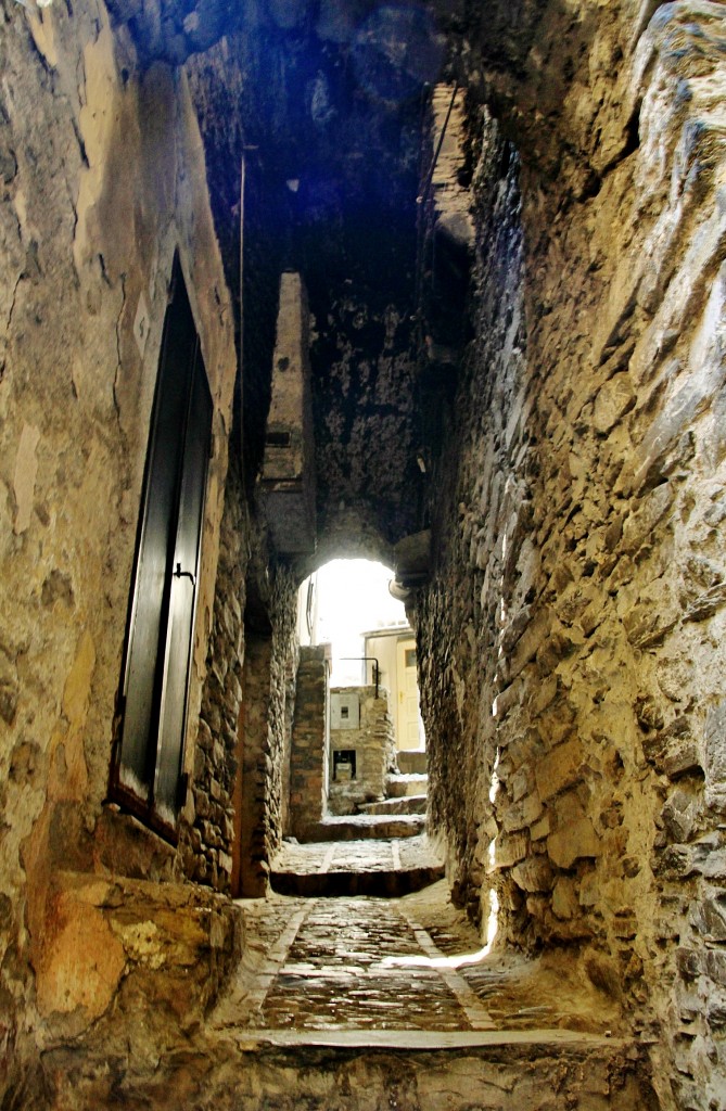 Foto: Centro histórico - Badalucco (Liguria), Italia