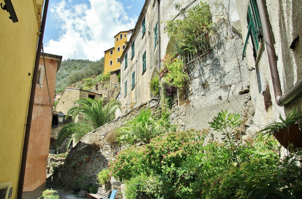 Foto: Centro histórico - Badalucco (Liguria), Italia