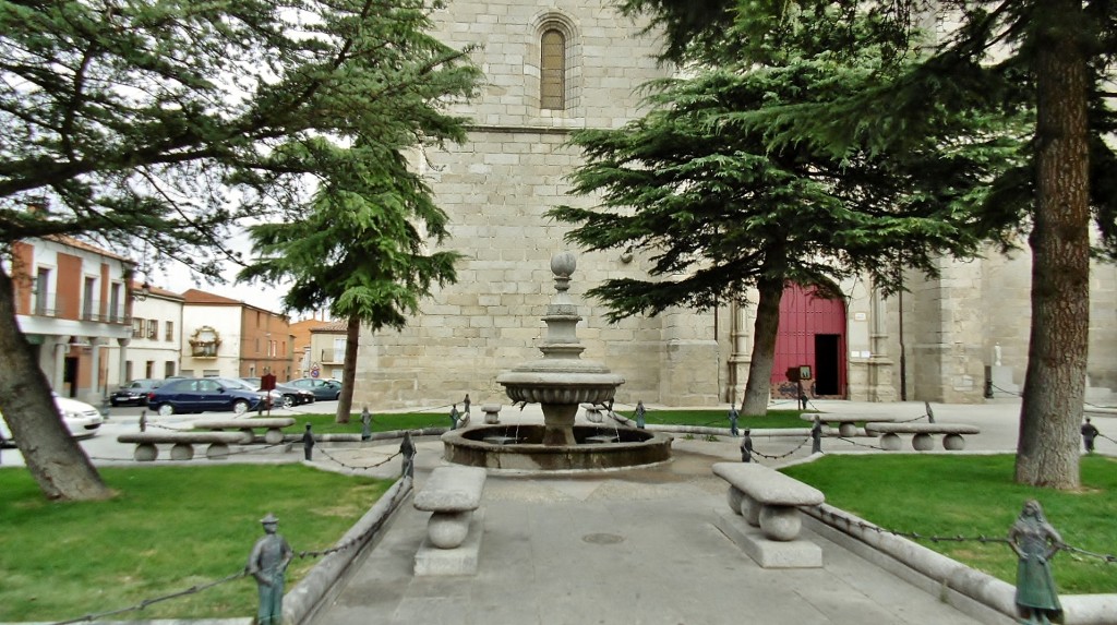 Foto: Iglesia de San Miguel - Peñaranda de Bracamonte (Salamanca), España