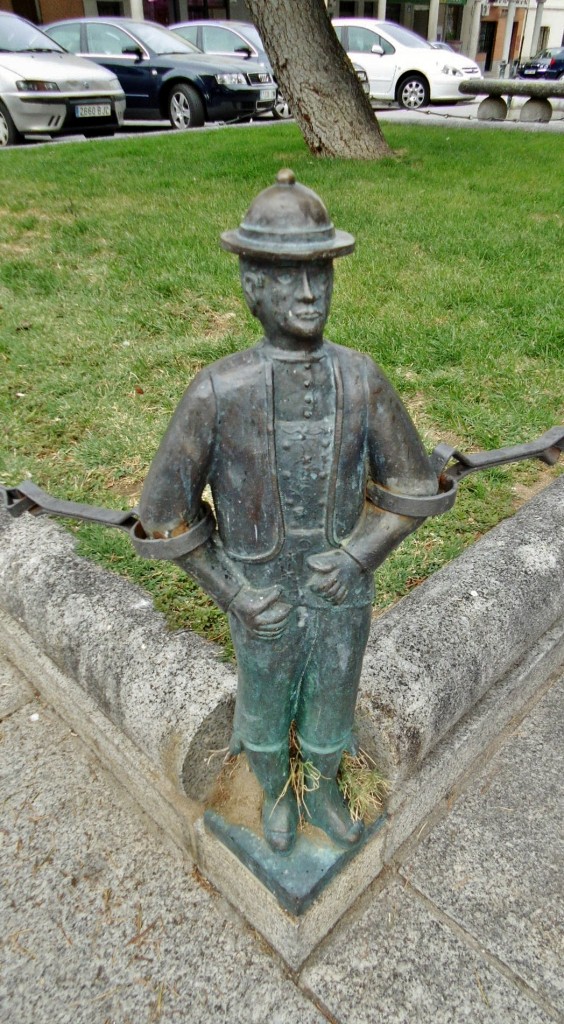 Foto: Detalle del parque - Peñaranda de Bracamonte (Salamanca), España