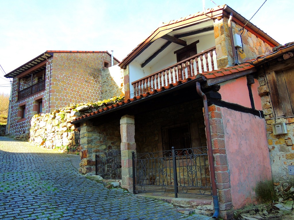 Foto de San Sebastián de Carabandal (Cantabria), España