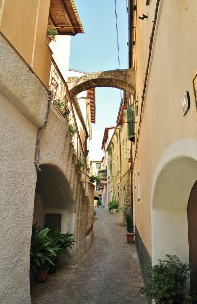 Foto: Centro histórico - Villanova d´Albenga (Liguria), Italia