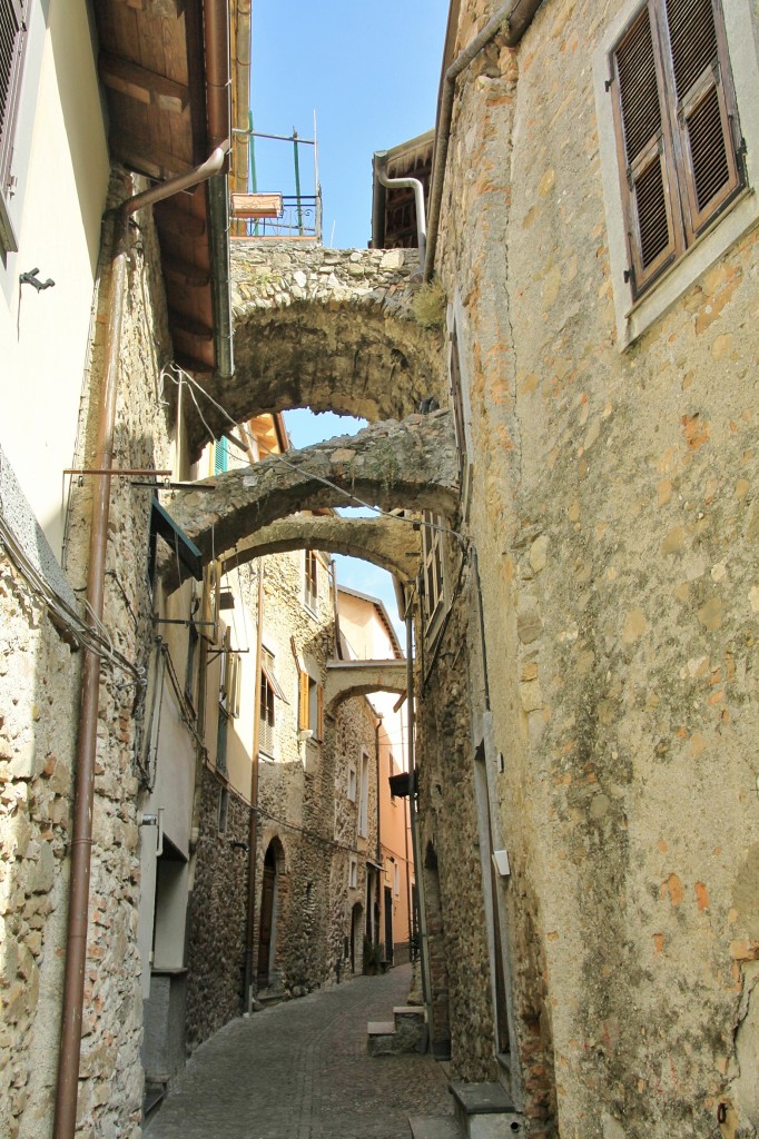 Foto: Centro histórico - Villanova d´Albenga (Liguria), Italia