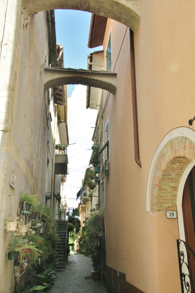 Foto: Centro histórico - Villanova d´Albenga (Liguria), Italia