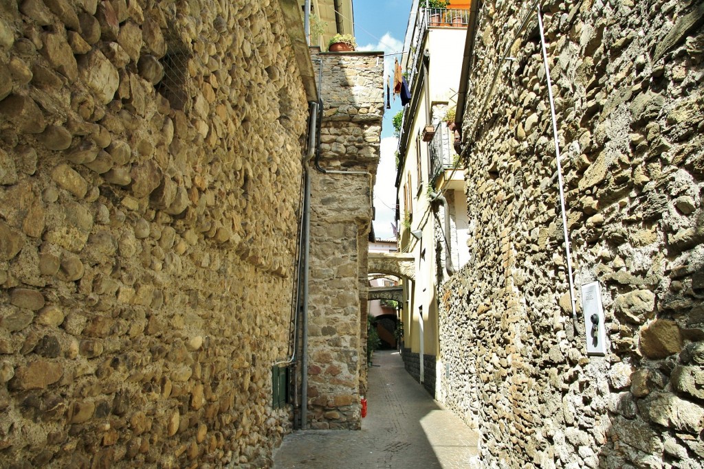 Foto: Centro histórico - Villanova d´Albenga (Liguria), Italia