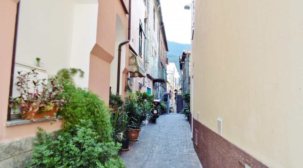 Foto: Centro histórico - Villanova d´Albenga (Liguria), Italia