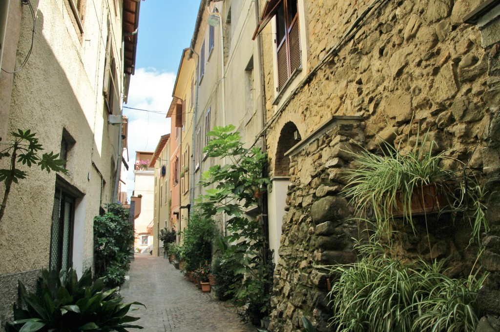 Foto: Centro histórico - Villanova d´Albenga (Liguria), Italia